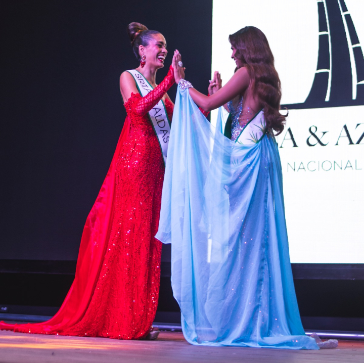 Isabella Toro y la candidata de Santa Marta