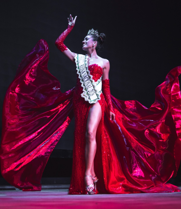 Isabella Toro nueva Reina de Belleza Caña y Azúcar
