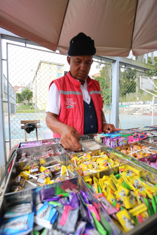 VENDEDORES INFORMALES EN MANIZALES