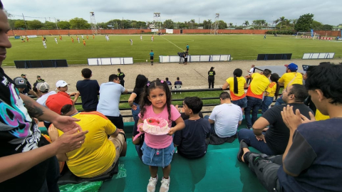 "Es inexplicable decir que en un deporte como el fútbol, que une a tantas familias, está mal llevar a un niño a un partido": Juan Carlos Rodríguez, papá de Alisson.