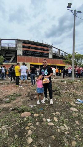 La ola de solidaridad hizo que Juan Carlos Rodríguez recuperara el contacto con viejos conocidos, quienes le preguntaron por la situación al conocer el caso de Alisson en redes sociales. 