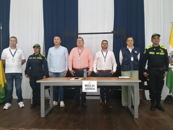 Durante el acto oficial de apertura de las elecciones en Pensilvania el registrador municipal,