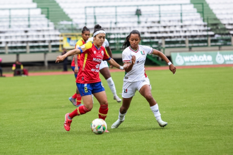 Once Caldas femenino
