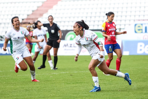 Once Caldas femenino