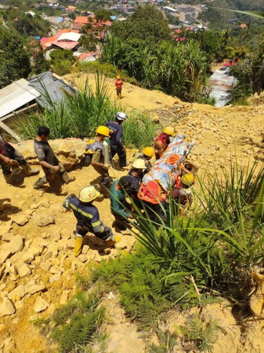 Minería. Fotos tomadas del Facebook de Bomberos Marmato.