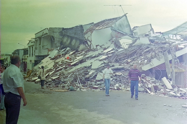 Sismo 1999 Armenia