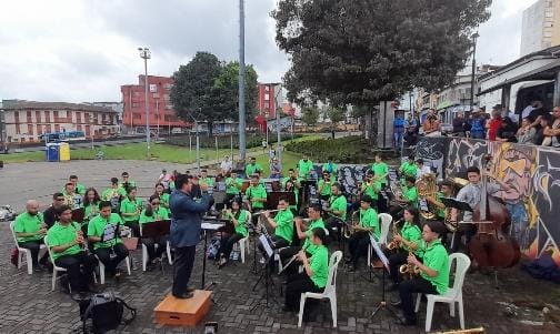 Con su música a otro lado Foto|Rubén Darío López|LA PATRIA