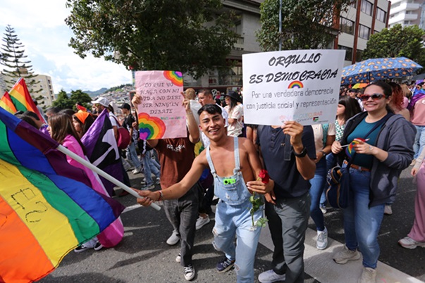 Los marchantes pidieron respeto y mayor inclusión social.