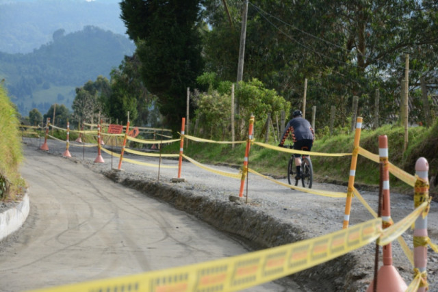 Vía Termales -Acuaparque