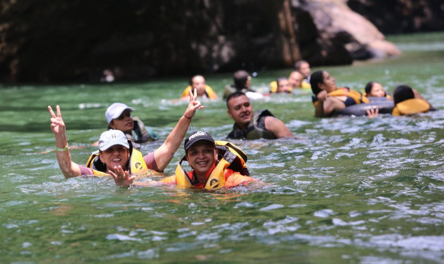 Body Rafting por el río La Miel 