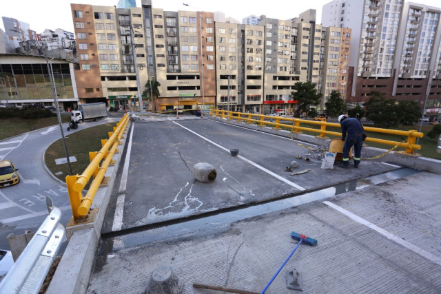 El puente conectaría la avenida Kevin Ángel, conocida también como avenida del Río, con el barrio Baja Suiza.