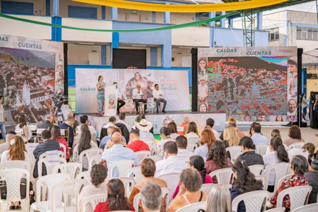 Caldas rindió cuentas: menos pobreza, más obras e impulso como territorio seguro y participativo