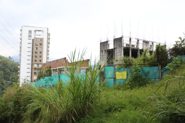 edificios abandonados en Manizales