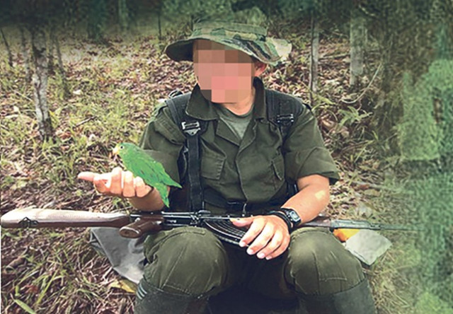 El reclutamiento de menores es una violación del DIH.