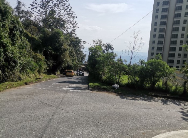 Foto | Cortesía | LA PATRIA Esta es la curva que no cuenta con paletero y la comunidad desea que tenga.