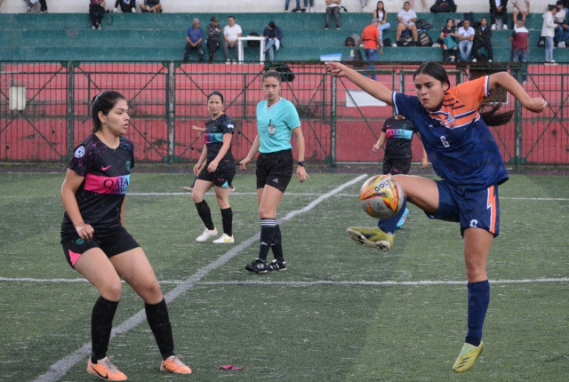 Así lidera Once Caldas la Copa La Patria femenina con goleadas y talento
