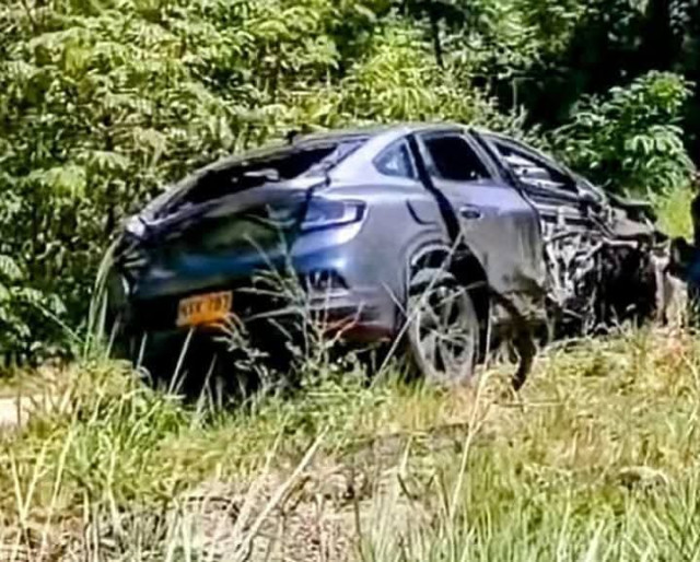 carro implicado accidente manizales - medellin 01