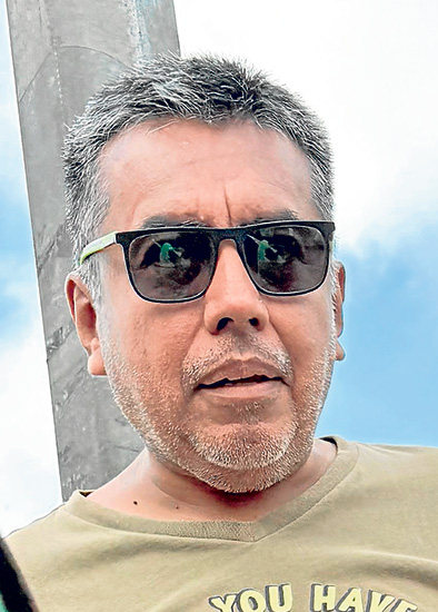 Víctor Agustín Largo Salazar (Docente)