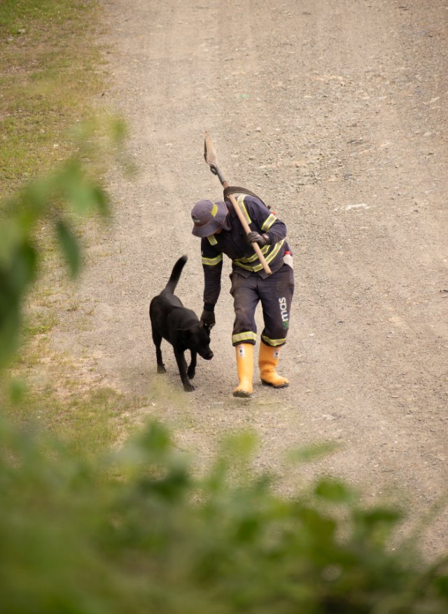 Foto | Yeny Vanessa Rivera | LA PATRIA Esta es la imagen que obtuvo el segundo lugar en la categoría 30 años en el alma de los manizaleños por ser cautivadora y por reflejar el lado humano de los trabajadores de Emas. Yeny Vanessa Rivera tomó la foto.