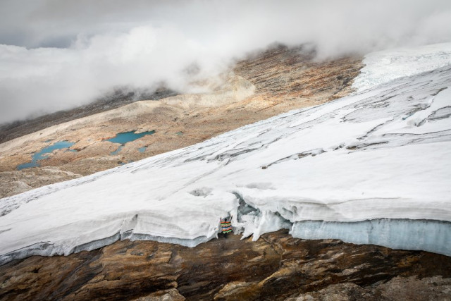 Tercer puesto en la categoría Paz y justicia ambiental. Tiempo Ígneo, por Sergio Andrés Díaz Cortés, de Bogotá.