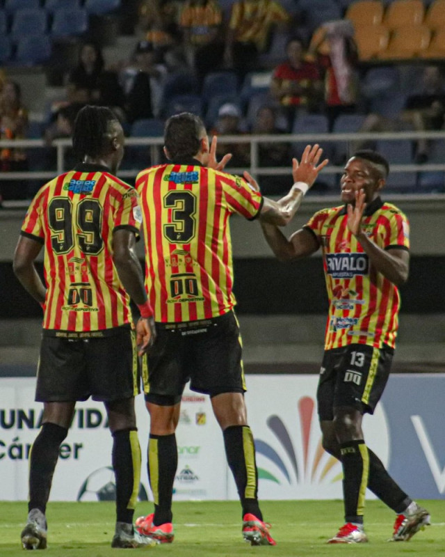 Jose Moya y Rubilio Castillo anotaron los goles del triunfo contra La Equidad
