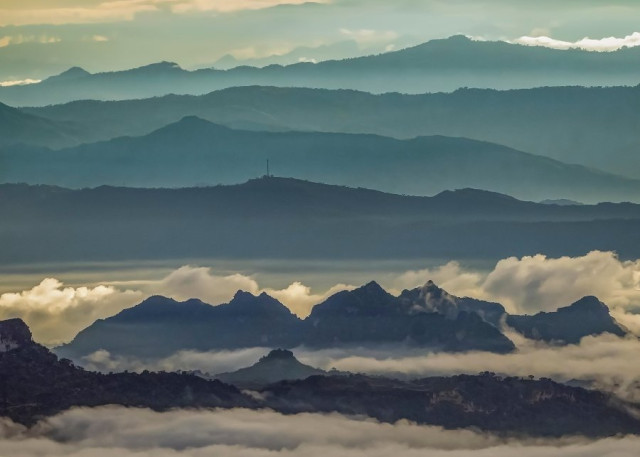 Tercer puesto en la categoría Bellezas naturales de Caldas. Entre líneas, por Ferney Salgado Duque, de Manizales.