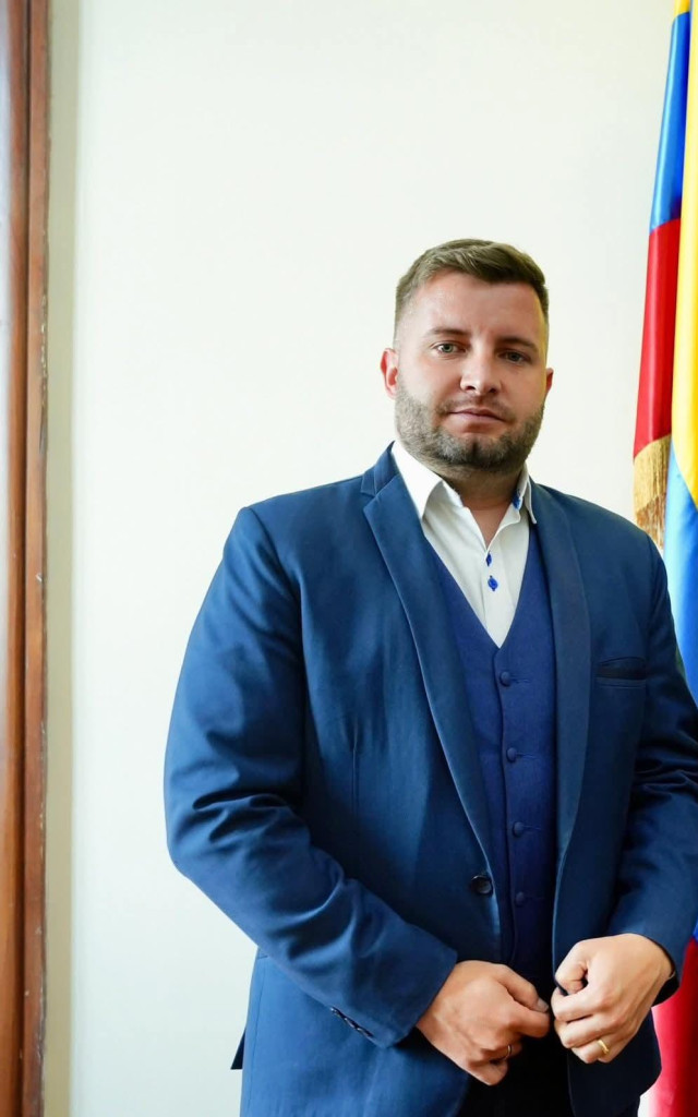 Samaneño, en equipo asesor en el Congreso