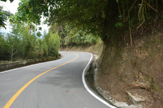 La vía de El Arenillo tiene 870 metros de pvimento nuevo.