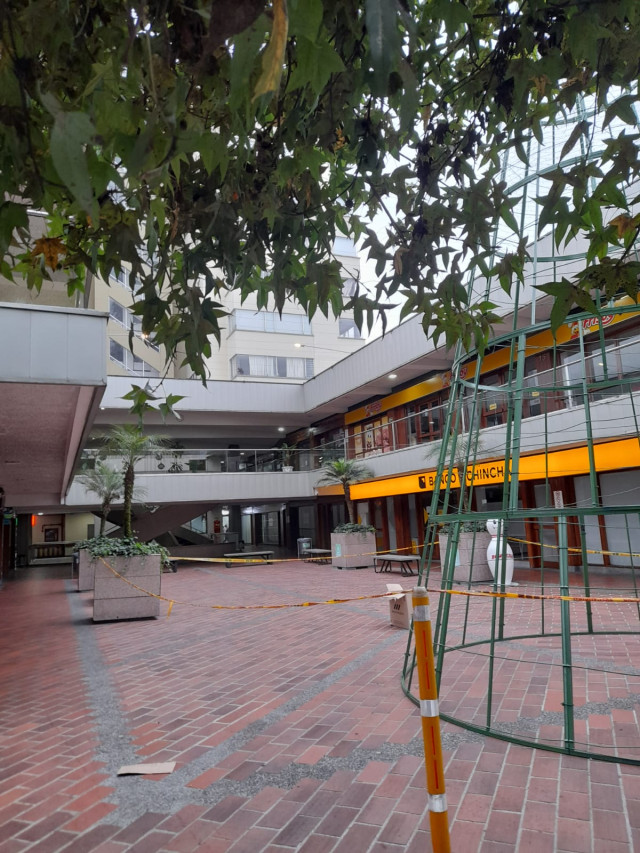 Plazoleta del Multicentro Estrella en Manizales.