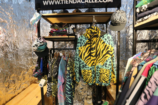 Calle genera seis empleos directos.