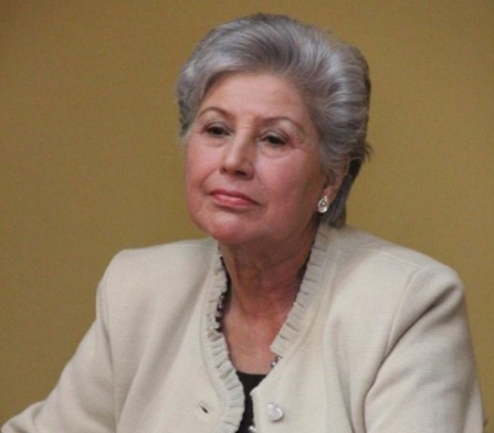 Elvia Muñoz de Gómez