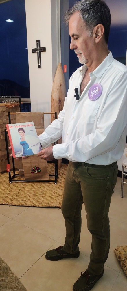 Marcelo Vélez Zuluaga, el hijo menor de Luz Marina, tiene presente y plasmada a su mamá en la actualidad, con su empresa llamada Inefable, inspirada en el arte de la decoración.