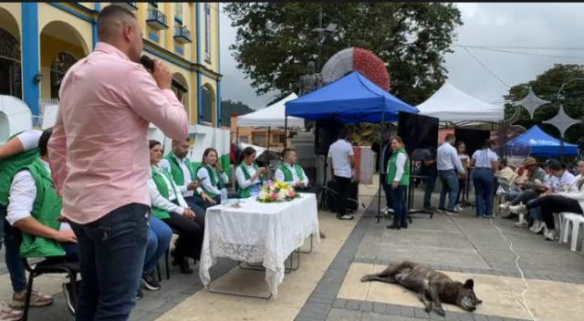 Ni el perro se perdió la rendición de cuentas