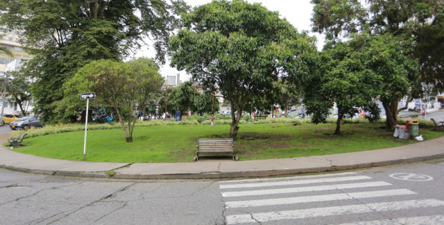 Así luce la glorieta del barrio La Estrella. Desde el martes 13 ya habían desmontado sus figuras.