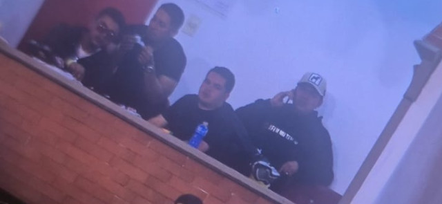 Le sobraron invitaciones a Yeison