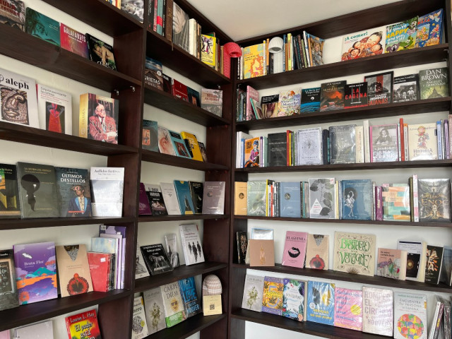 Esta es la librería que reabre sus puertas en Manizales tras cerrar su local en el centro de la ciudad