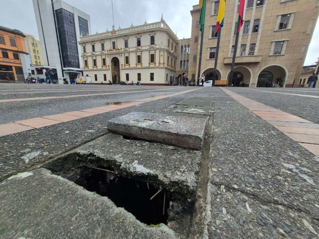 Huecos de la Plaza de Bolívar