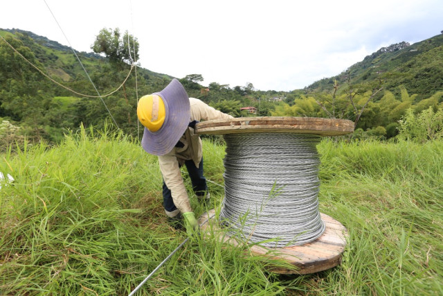 Rollo de los cables que se utilizan para el paso de la energía.