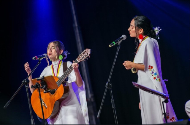 Con pasillos y guitarra: así ganó el Dueto Florecer Andino el Concurso Príncipes de la Canción en Ibagué