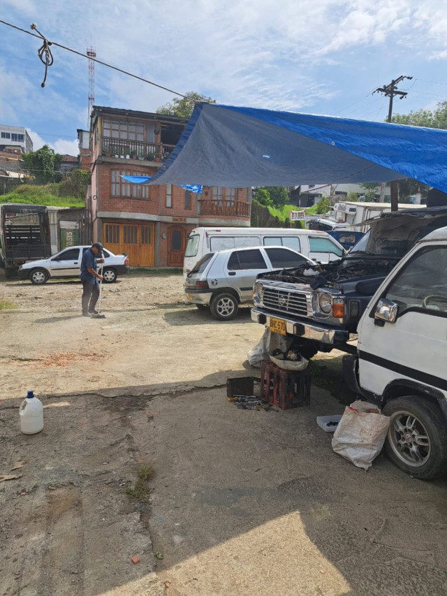 Vecinos de Villa Diana denuncian que un particular se adueñó de un predio 