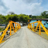 Foto/Archivo/Q'HUBO   El puente vehicular de la vereda La Estrella (Chinchiná) está afectándose por las crecientes de la quebrada Granizales, pues sufre constantes desbordamientos y obstruye parte de la carretera hacia Marsella (Risaralda). Autoridades buscan mejorar la estructura del puente y mitigar el riesgo de los deslizamientos de tierra.