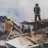 Esta es la casa que resultó afectada en el incendio. 