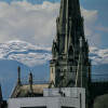 Decenas de municipios, verades y corregimientos de Colombia quedan cerca de volcanes. El Observatorio de Manizales, perteneciente al Servicio Geológico Colombiano, por ejemplo, vigila 12 de los 25 que son monitoreados en el pais. 