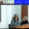 Fotograma tomado de la transmisión en directo del juicio a Nicolás Petro (i), hijo mayor del presidente de Colombia, Gustavo Petro, y a Daysuris Vásquez (d), expareja de Nicolás Petro, en el Complejo Judicial de Paloquemao, en Bogotá.