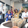 Las cafeteras Rosa Helena López, María Amparo Osorio, María Belén Osorio y Alba Lucía Ortiz, de Aguadas, participan en una actividad del 10.º Encuentro Mujer y Café, realizado ayer en el Recinto del Pensamiento, en Manizales. Ellas hacen parte del proyecto Mujeres Cafeteras Sembrando Sostenibilidad, que trabaja por la reforestación y el cuidado del agua en Caldas.