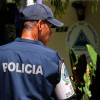 La Policía de Panamá permanece a las afueras de la embajada de Nicaragua.