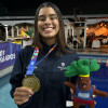 Nicoll Agudelo, la nadadora caldense que ganó 3 oros y 1 plata en los Juegos Suramericanos Escolares en Bucaramanga.