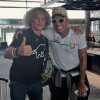 Carlos el Pibe Valderrama y Dayro Moreno, goelador del Once Caldas, y la foto del recuerdo en el aeropuerto El Dorado.