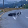 El motociclista está delicado 