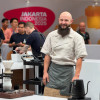  Carlos Escobar Vallejo en el Campeonato Mundial de Cafés Filtrados del 2025 en Jakarta (Indonesia). 